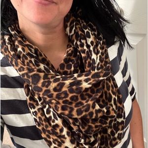 🐆Express Cheetah Print Infinity Scarf